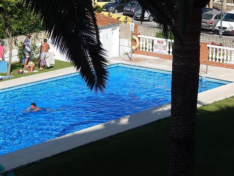 Carabeo 19 Apartment Nerja Luaran gambar