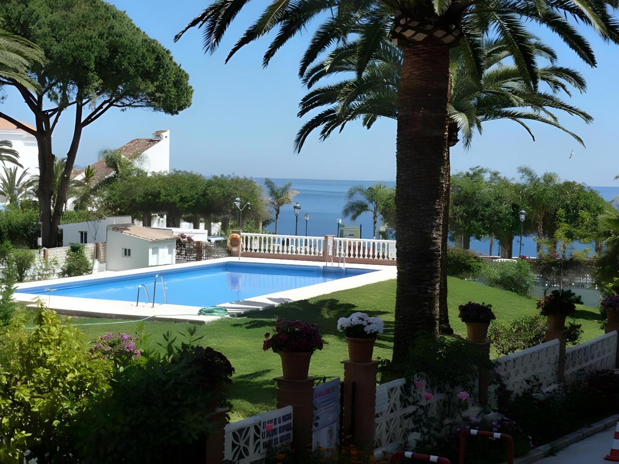 Carabeo 19 Apartment Nerja Luaran gambar