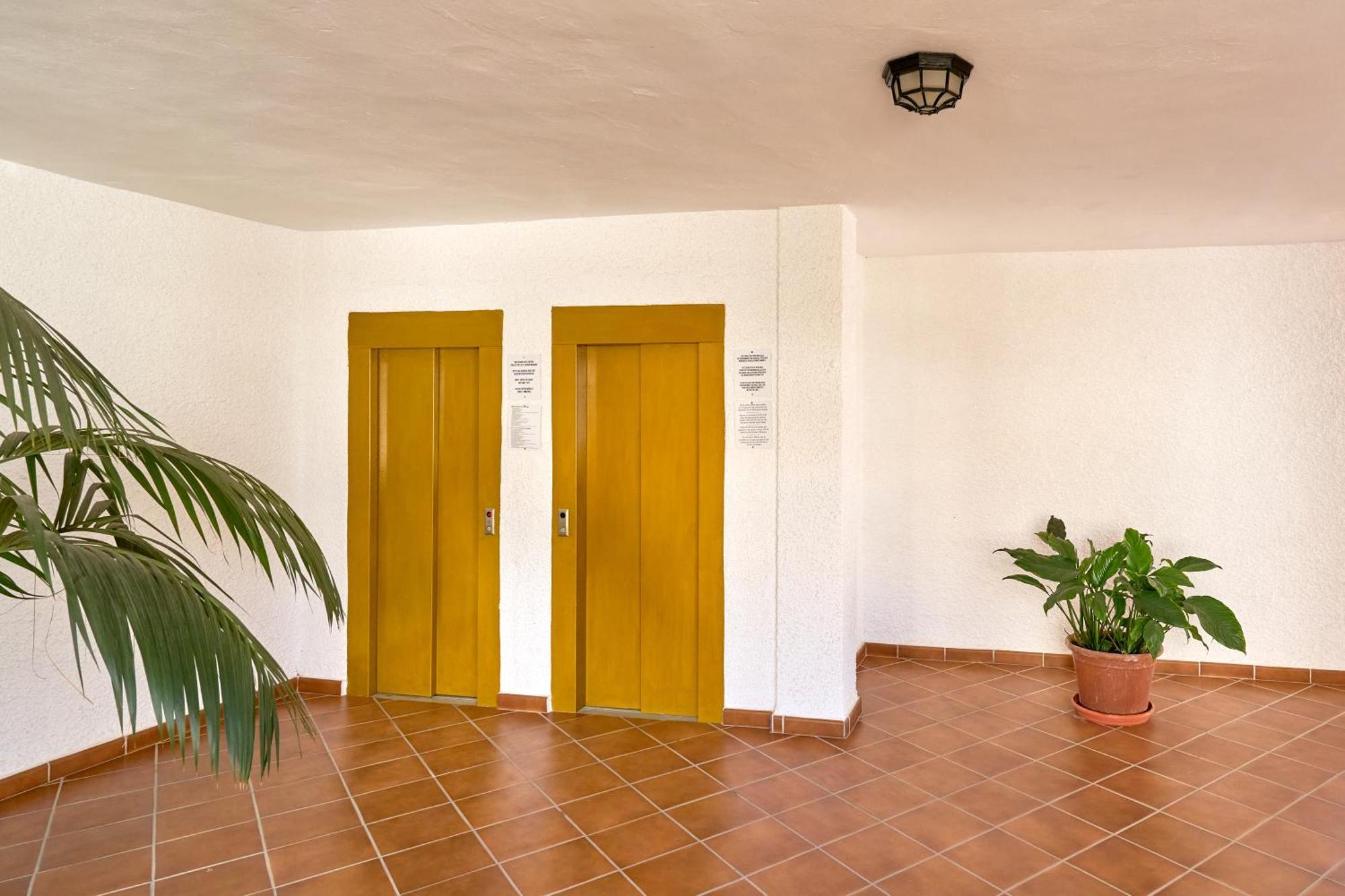Carabeo 19 Apartment Nerja Luaran gambar